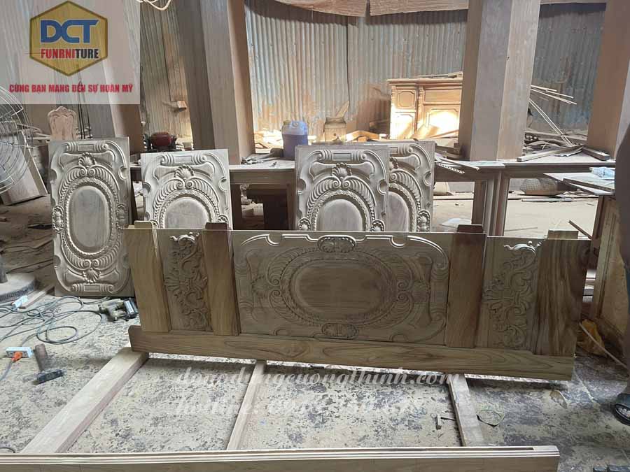 Bộ cửa phòng khách 2 cánh tân cổ điển cao cấp CC54GD